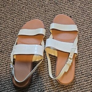 Cole Haan White/cream Croc Embossed Leather Flat Sandals